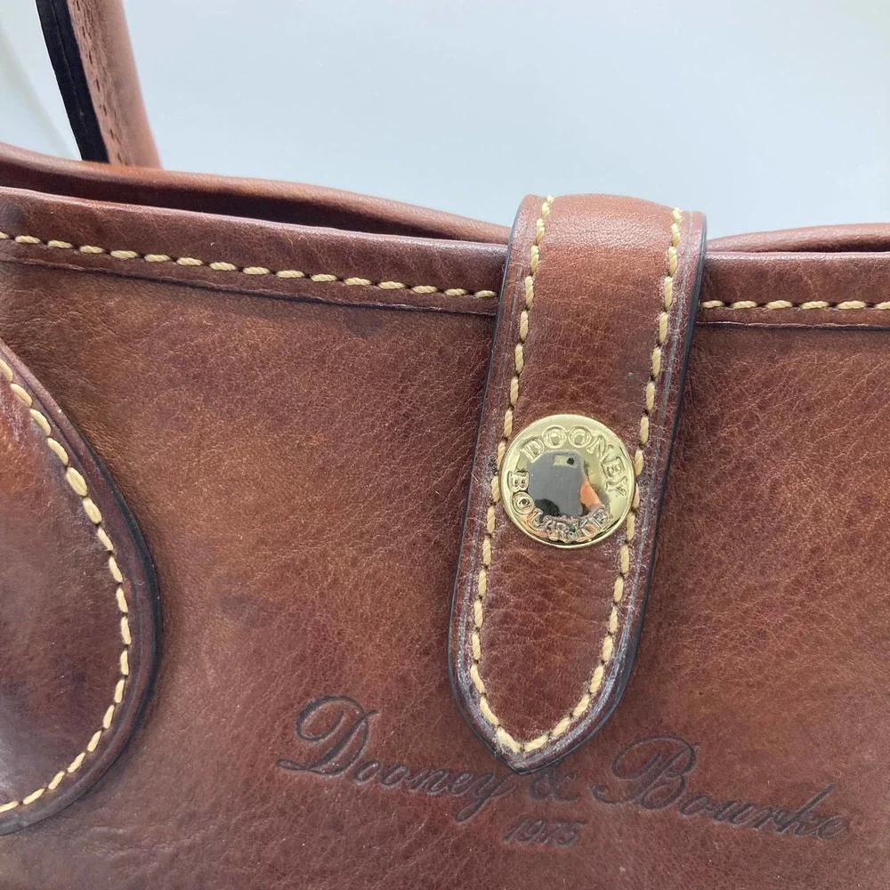 Dooney & Bourke Cognac “Lucy” Florentine Vacchetta leather shoulder bag - Picture 7 of 11